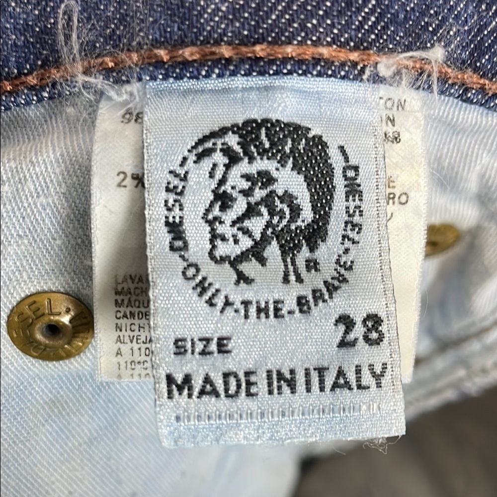 Vintage Diesel Blue Bootcut Jeans with Natural Fading 28x30 - Picture 6 of 8